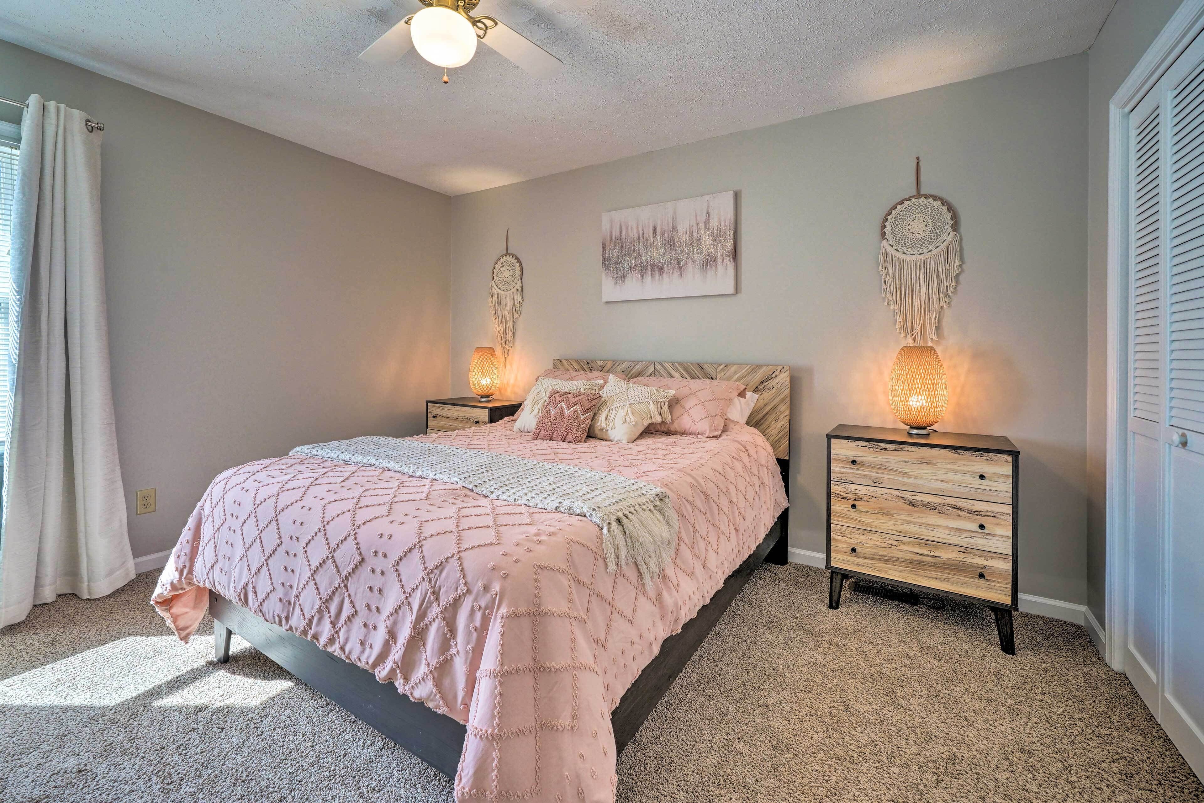 House (3 Bedrooms) | Interior