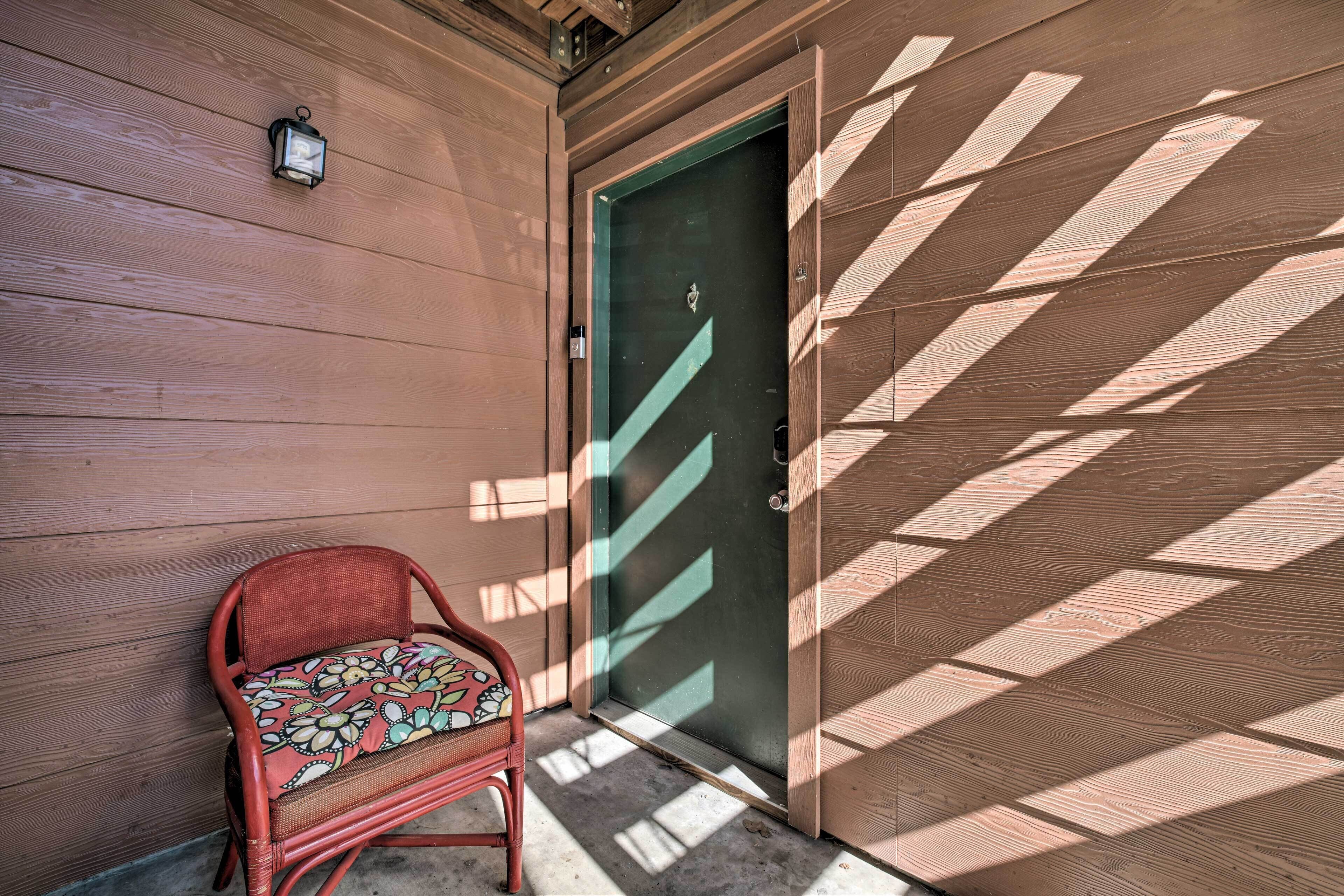 Apartment (1 Bedroom) | Interior