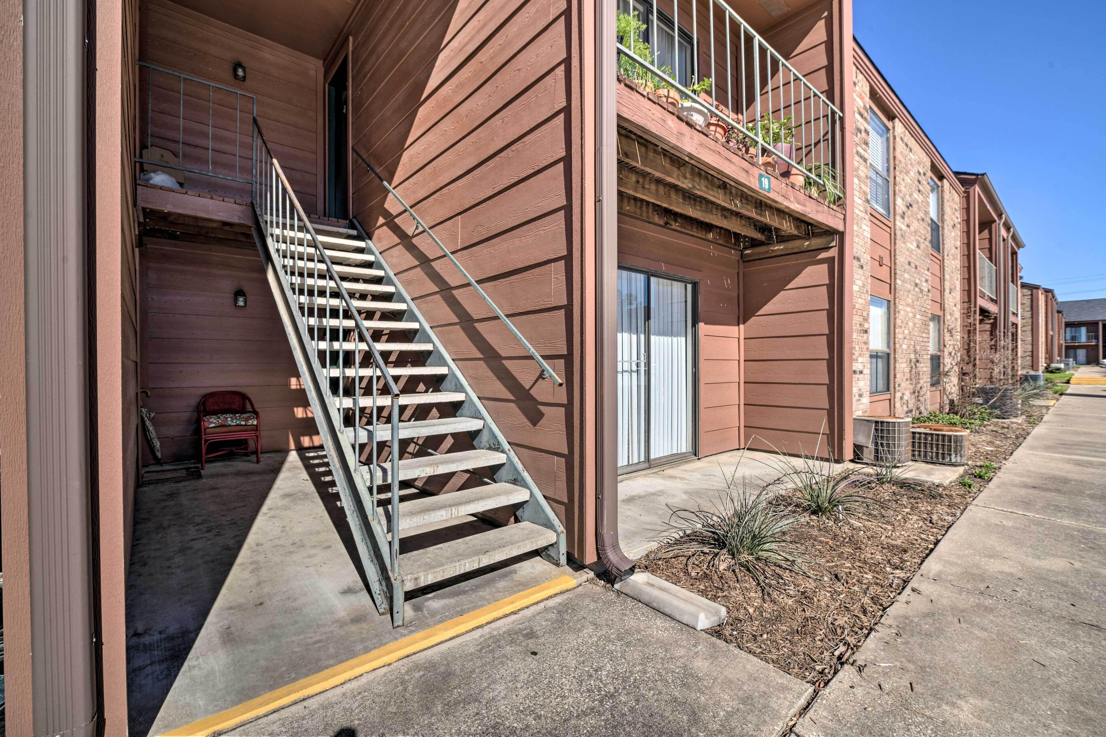 Apartment (1 Bedroom) | Interior