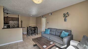 Apartment (1 Bedroom) | Interior