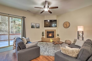 House (4 Bedrooms) | Interior - Flagstaff Family Getaway ~ 4 Miles to Downtown! (Flagstaff)