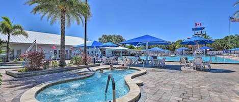 Casa (2 Bedrooms) | Interior