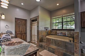 Interior - Big Barrels Ranch' on 50 Acres: Countryside Views (Pilot Point)