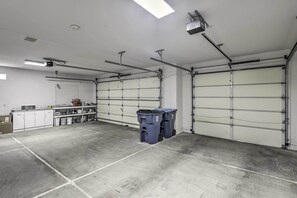 Interior - Sunny Snowbird's Retreat w/ Lake Havasu Views! (Lake Havasu City)