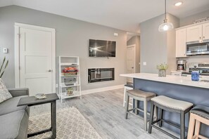 Apartment (1 Bedroom) | Interior