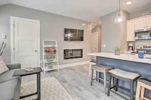 Apartment (1 Bedroom) | Interior
