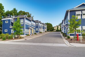 Apartment (1 Bedroom) | Interior - Walk to Dtwn: Charlevoix Condo w/ Fireplace (Charlevoix)