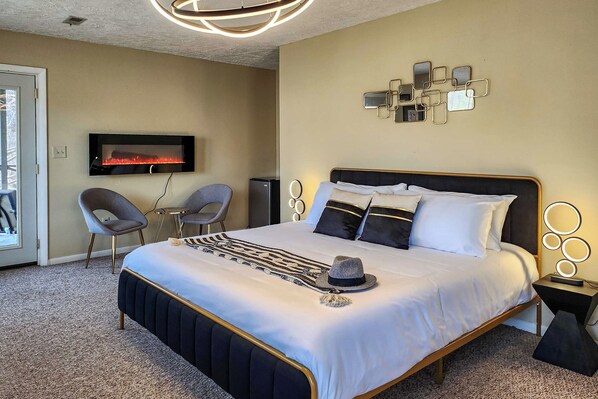 House (4 Bedrooms) | Interior - Cozy Mountain Home at Rumbling Bald Resort! (Lake Lure)