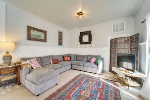 Cottage (4 Bedrooms) | Interior - 'dolorable' Home w/ Yard - Walk to River! (Dolores)