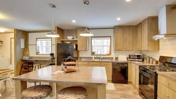 Nhà (3 Bedrooms) | Nội thất