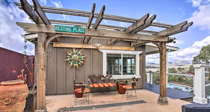Historic Prescott Casita: Hot Tub & Mtn View!