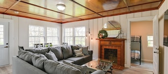 Chic Columbia Home < 2 Mi to Historic Square!