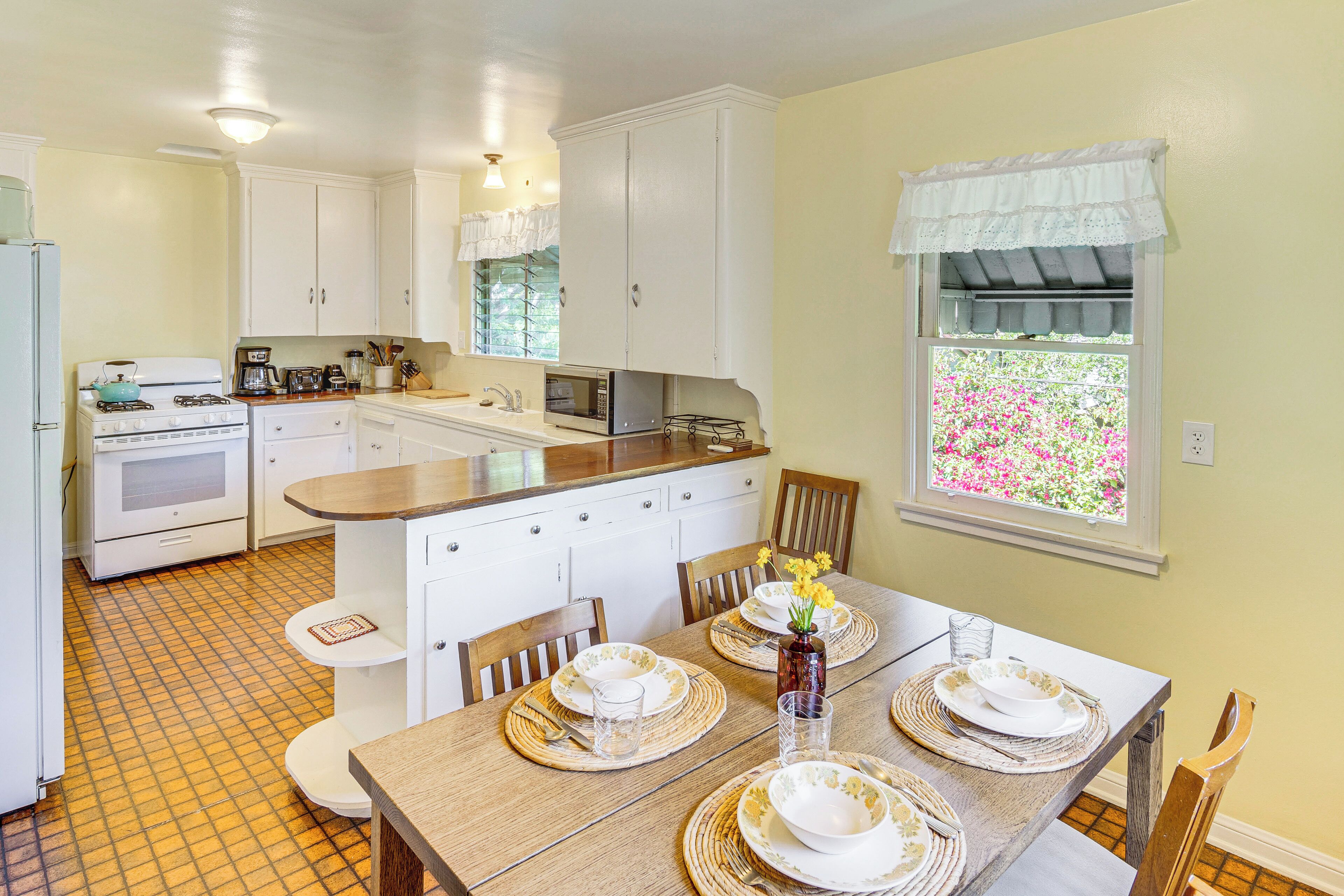 Apartment (1 Bedroom) | Interior