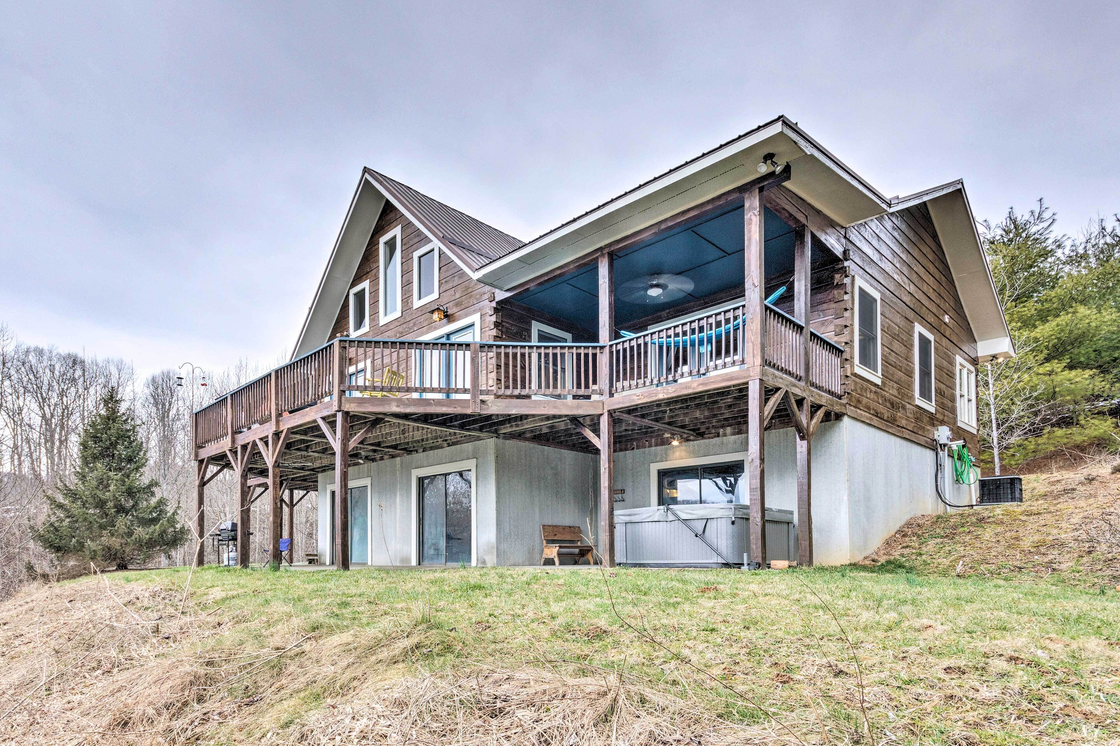 House (2 Bedrooms) | Interior