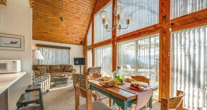 Poconos Cabin on 3 Acres - 5 Mi to Blue Mountain!