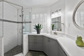 House (3 Bedrooms) | Bathroom - Pristine Escape ~ 2 Miles to Old Town Scottsdale! (Scottsdale)