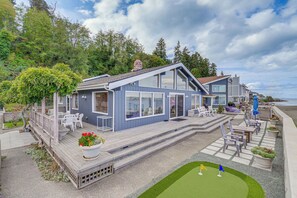 House (3 Bedrooms) | Interior - Beachfront Whidbey Island Home + Apartment! (Langley)