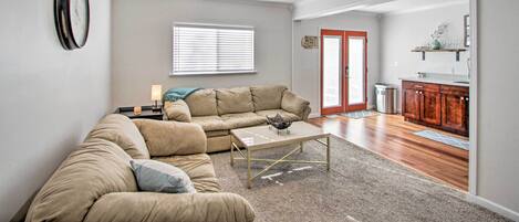House (2 Bedrooms) | Front of property