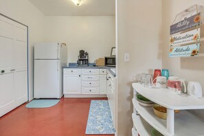 House (1 Bedroom) | Interior