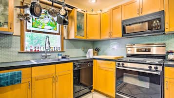 Nhà (3 Bedrooms) | Nội thất