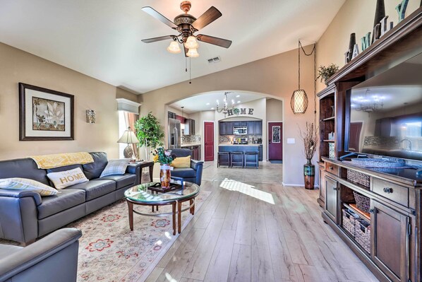 House (3 Bedrooms) | Interior