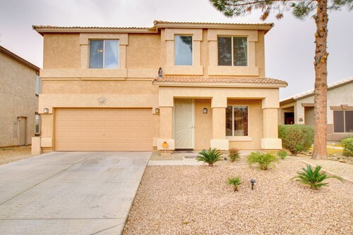 Patio & Community Perks! San Tan Mountain Retreat