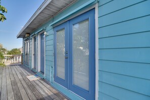Interior - Walk to Madeira Beach: Family Resort Condo (Madeira Beach)