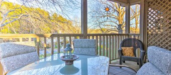 1 Mi to Lake Lure: Studio w/ Resort Amenities
