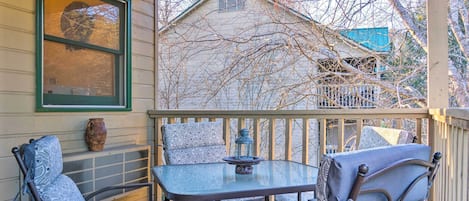 Apartment (0 Bedroom) | Interior