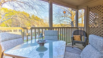 Apartment (0 Bedroom) | Front of property