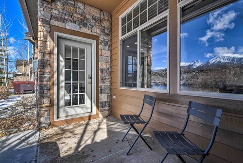 7 Mi to Keystone: Waterfront Home w/ Scenic Views