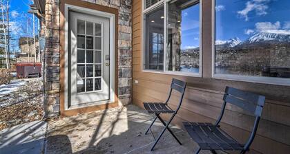 7 Mi to Keystone: Waterfront Home w/ Scenic Views