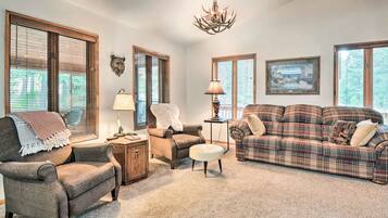 House (2 Bedrooms) | Interior