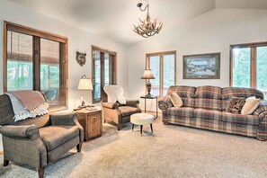 House (2 Bedrooms) | Interior