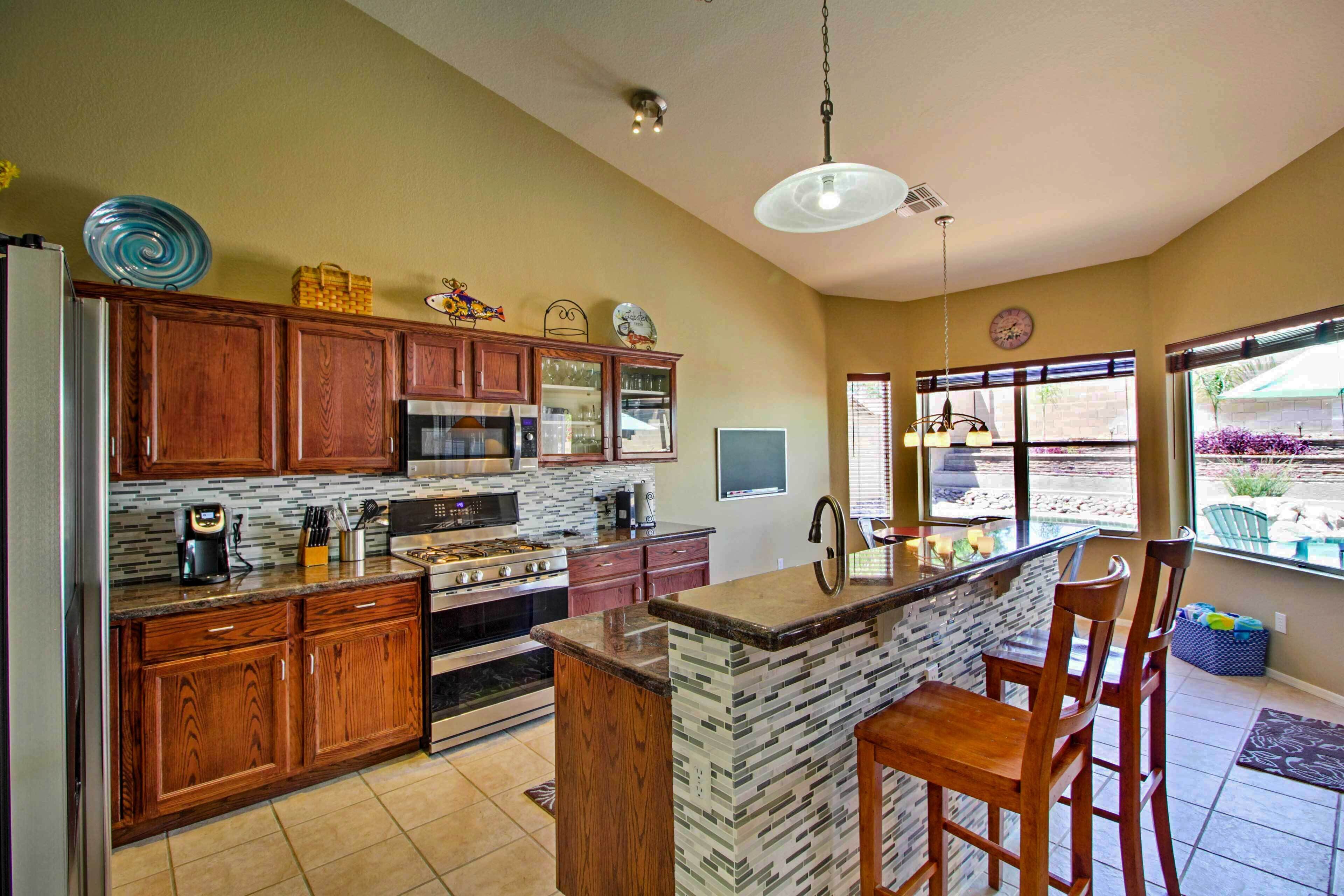 House (3 Bedrooms) | Private kitchen | Microwave, oven, stovetop, dishwasher
