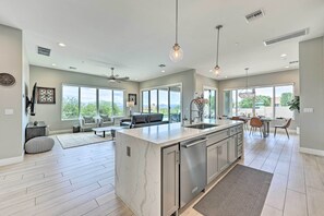 Casa (3 Bedrooms) | Interior