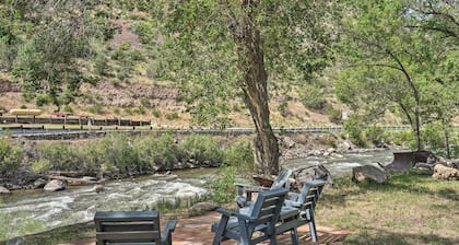 Cotopaxi Escape w/ Game Room on Arkansas River!