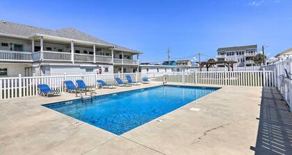 Atlantic Beach Studio w/ Community Pool!