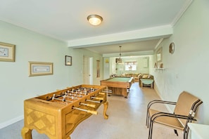 Apartment (0 Bedroom) | Interior - Atlantic Beach Studio w/ Community Pool! (Atlantic Beach)