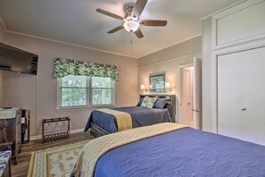 House (3 Bedrooms) | Interior - Family Home w/ Fire Pit, 2 Mi to Lake Access (Lexington)