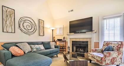 Lovely Norwich Villa, On Golf Course w/ Amenities!