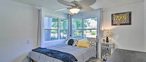 Cottage (2 Bedrooms) | Interior