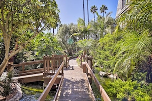 Apartment (2 Bedrooms) | Interior - Stunning Oceanside Condo: Walk to the Beach! (Oceanside)