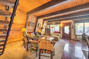 TV, fireplace - Mountain Cabin w/ Hot Tub in Chambers Landing! (Homewood)