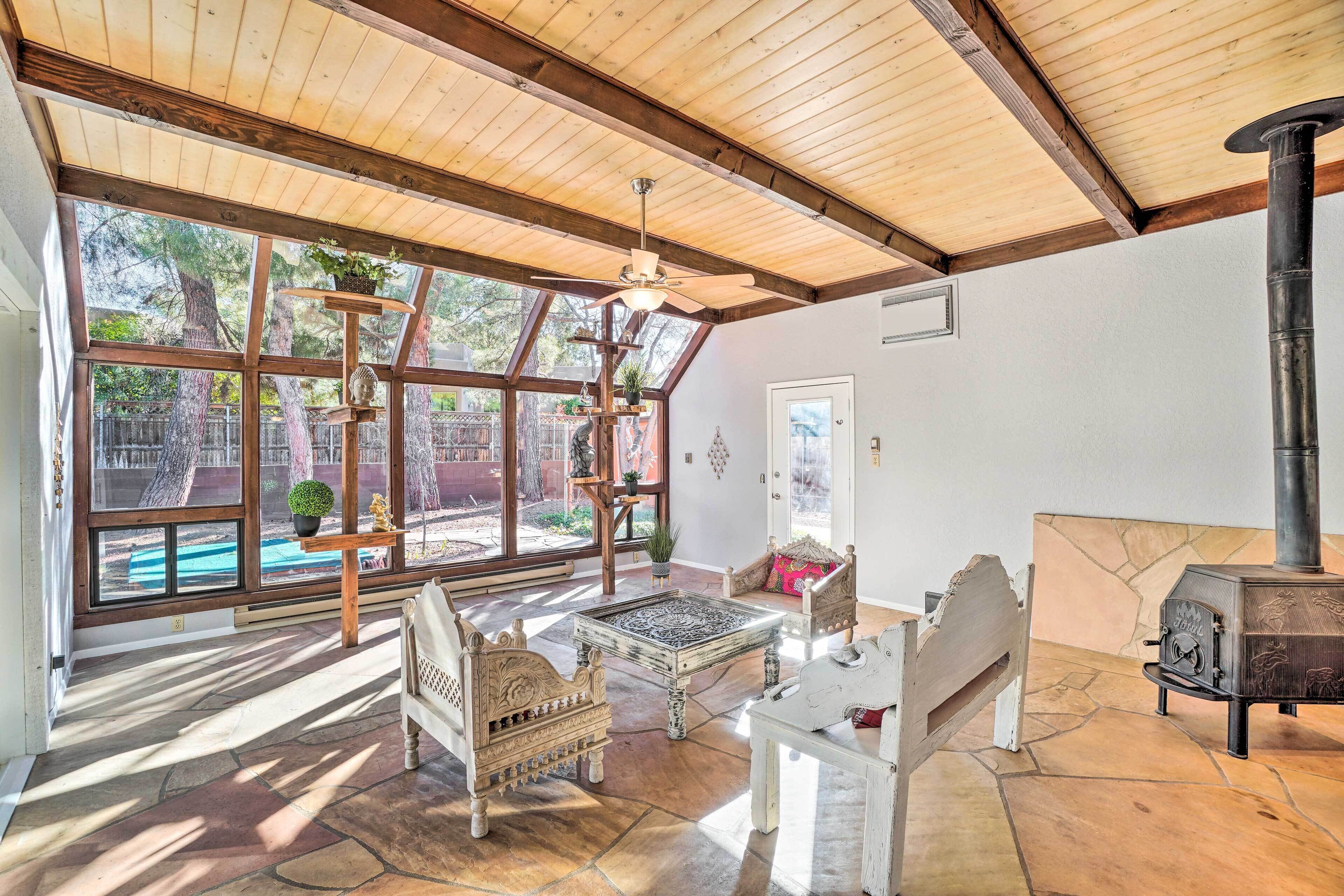 House (2 Bedrooms) | Interior