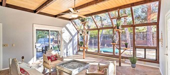 1 Mi to Cathedral Rock Trailhead: Home w/ Sunroom
