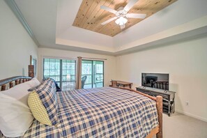 Apartment (2 Bedrooms) | Interior - Scenic Sapphire Condo w/ Deck + Gas Grill! (Sapphire)