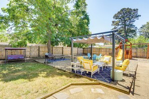 Interior - Bayville Getaway w/ Fire Pit - 2 Mi to Beach! (Bayville)