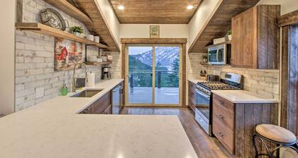 Cle Elum Lake Bunkhouse w/ Shared Hot Tub & Views!