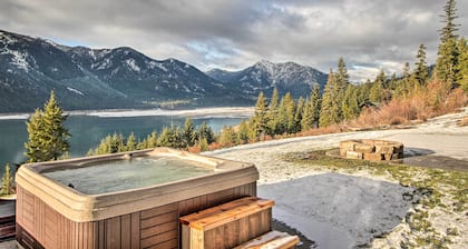 Cle Elum Lake Bunkhouse w/ Shared Hot Tub & Views!